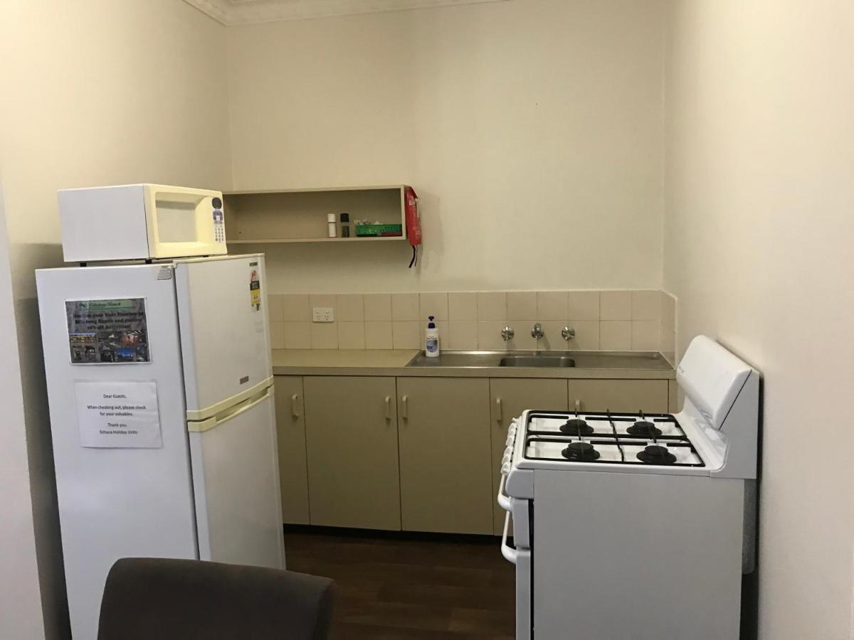 Echuca Holiday Units Экстерьер фото
