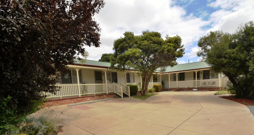 Echuca Holiday Units Экстерьер фото