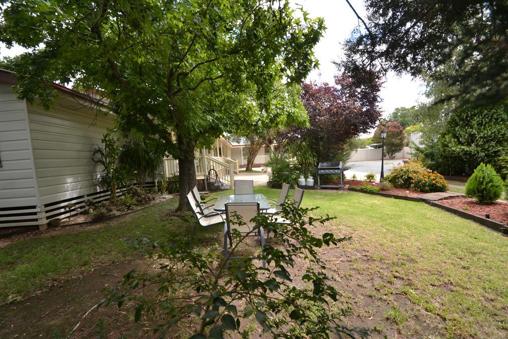 Echuca Holiday Units Экстерьер фото